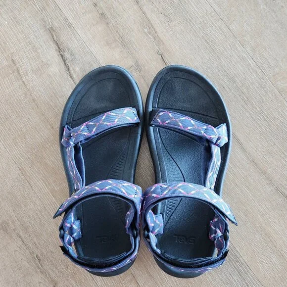 Like new Women's Teva Hurricane XLT2 Sandal - Picture 4 of 4